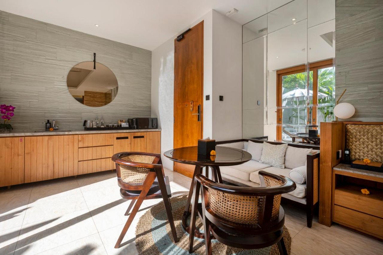 Astera Villa Seminyak By Ini Vie Hospitality Esterno foto