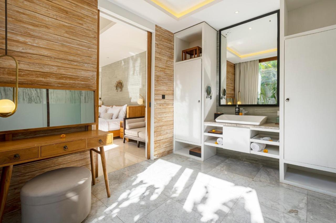 Astera Villa Seminyak By Ini Vie Hospitality Esterno foto