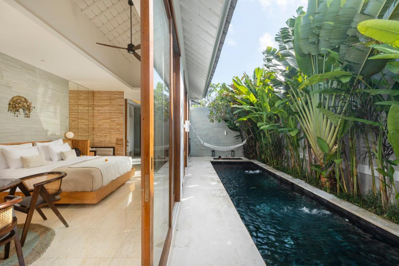 Astera Villa Seminyak By Ini Vie Hospitality Esterno foto