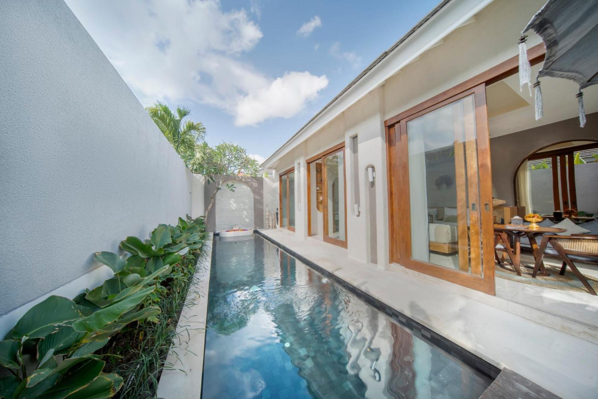 Astera Villa Seminyak By Ini Vie Hospitality Esterno foto